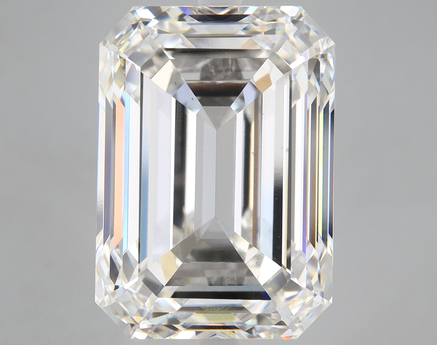 Emerald Cut Diamond 15.08 Carat G Color VS1 Clarity IGI 604378508