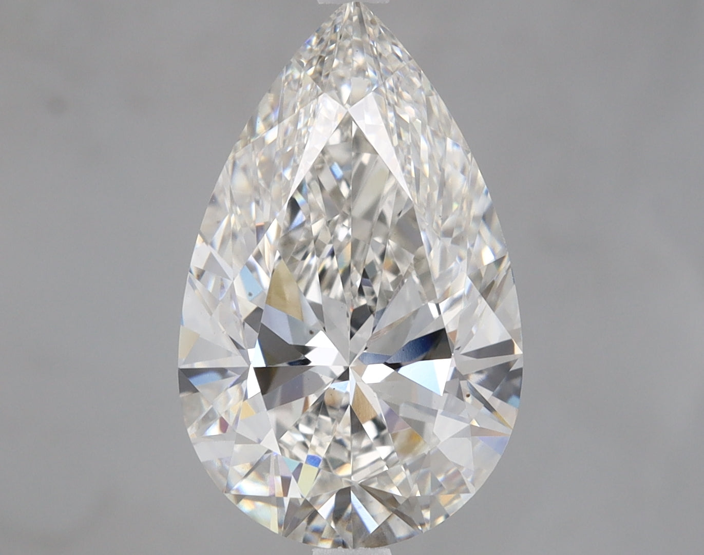 Pear Cut Diamond 4.5 Carat F Color VS1 Clarity IGI 626416881